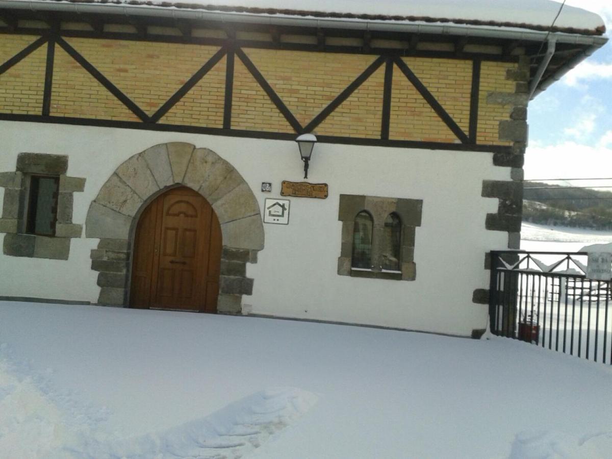Casa Rural Oihan - Eder Apartment Espinal-Auzperri Exterior foto